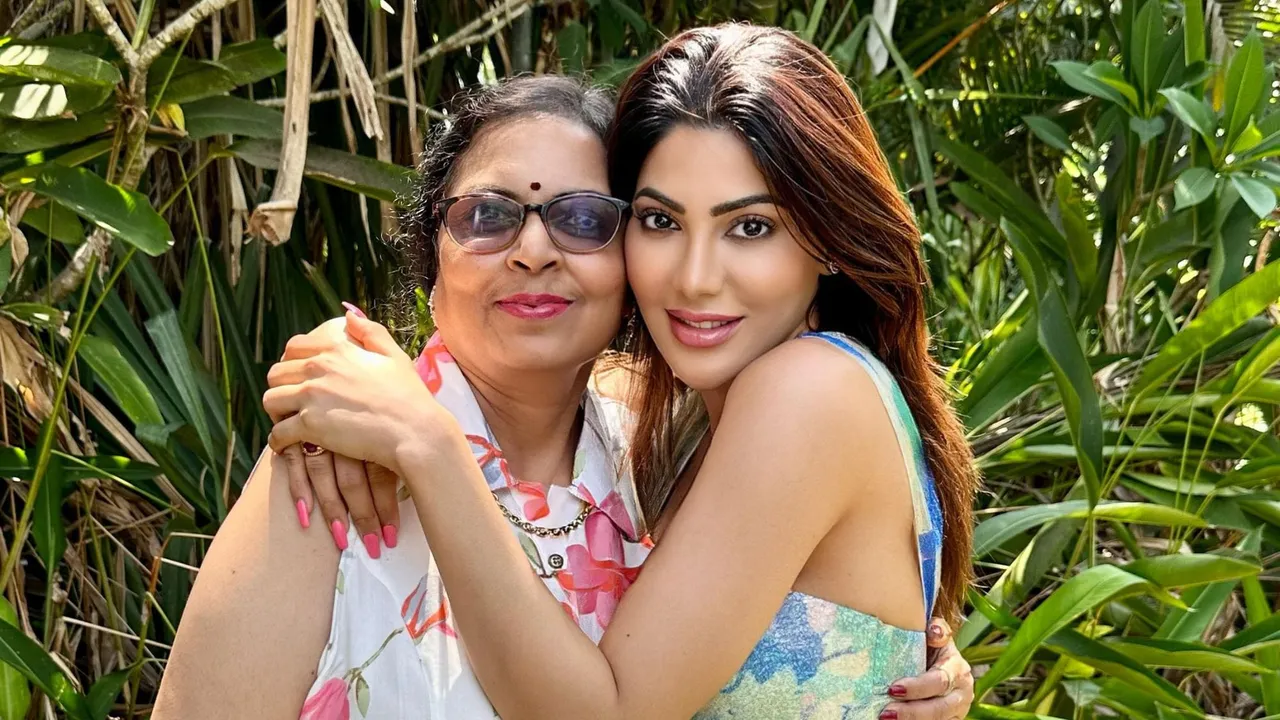 Nikki Tamboli talks about her mother unwavering support