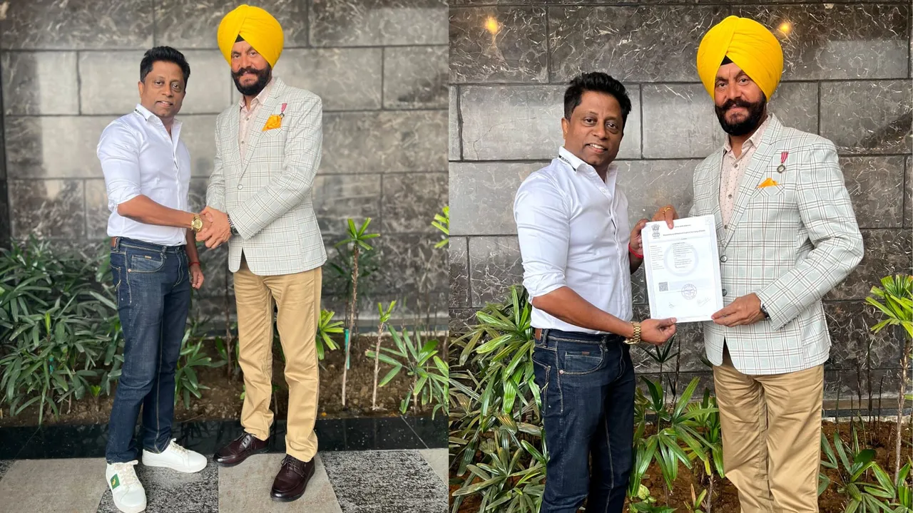 Producer Director Anand Kumar will make a film on Covid hero Padma Shri Jitendra Singh Shanti