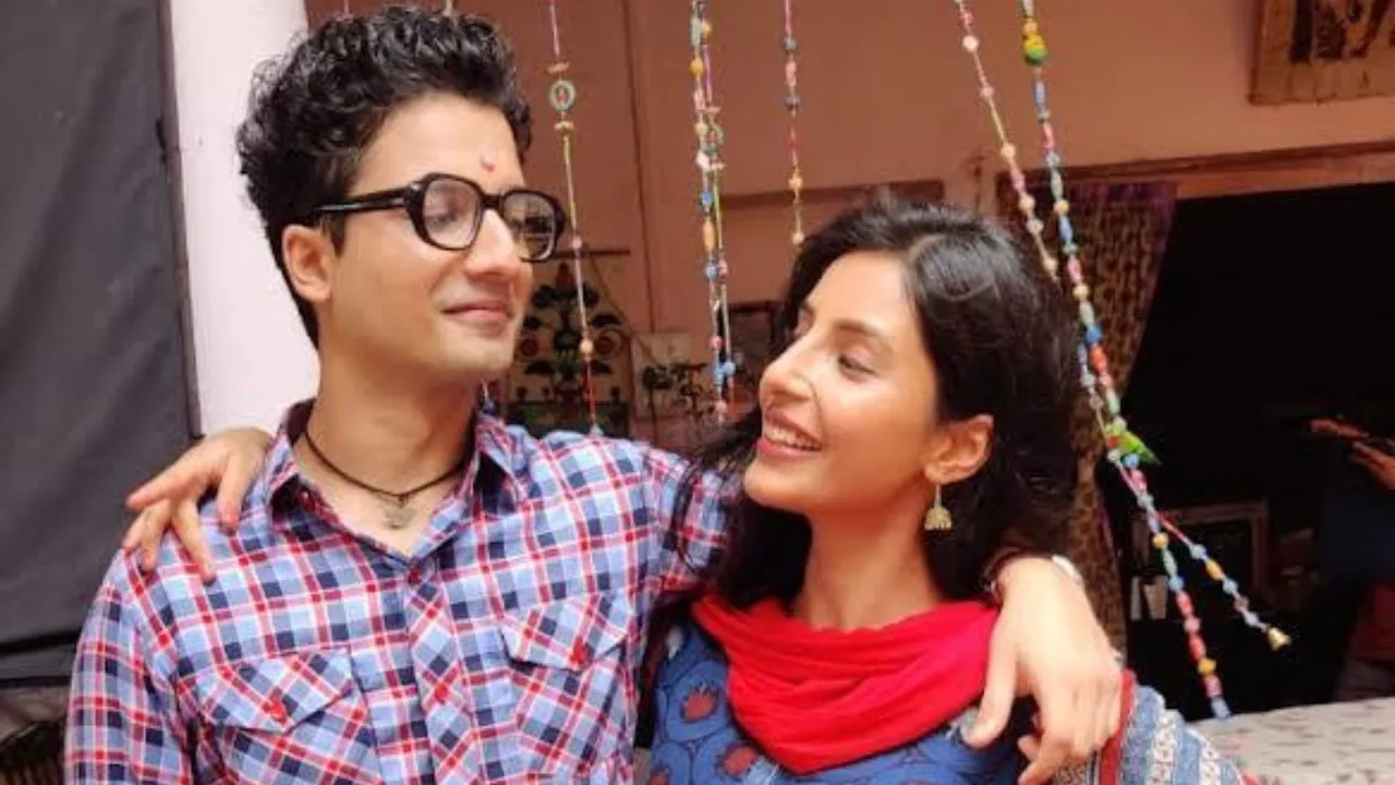 Dimpy And Robin love story in MIRZAPUR Season 3 is surrounded by thrill and drama