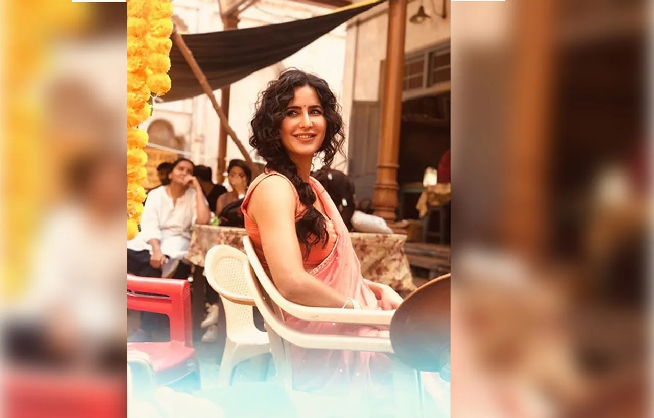 साड़ी पहन सिंपल और खूबसूरत अंदाज में दिखी कैटरीना कैफ, भारत के सेट से शेयर की तस्वीर