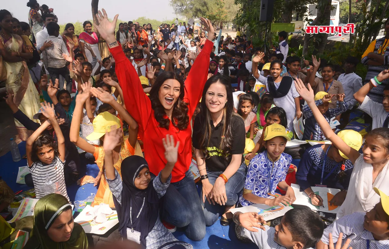 रिपब्लिक डे पर रुबल नागी ने आयोजित किया आर्ट कैंप बेटी अलीजा के साथ सुष्मिता सेन हुई शामिल