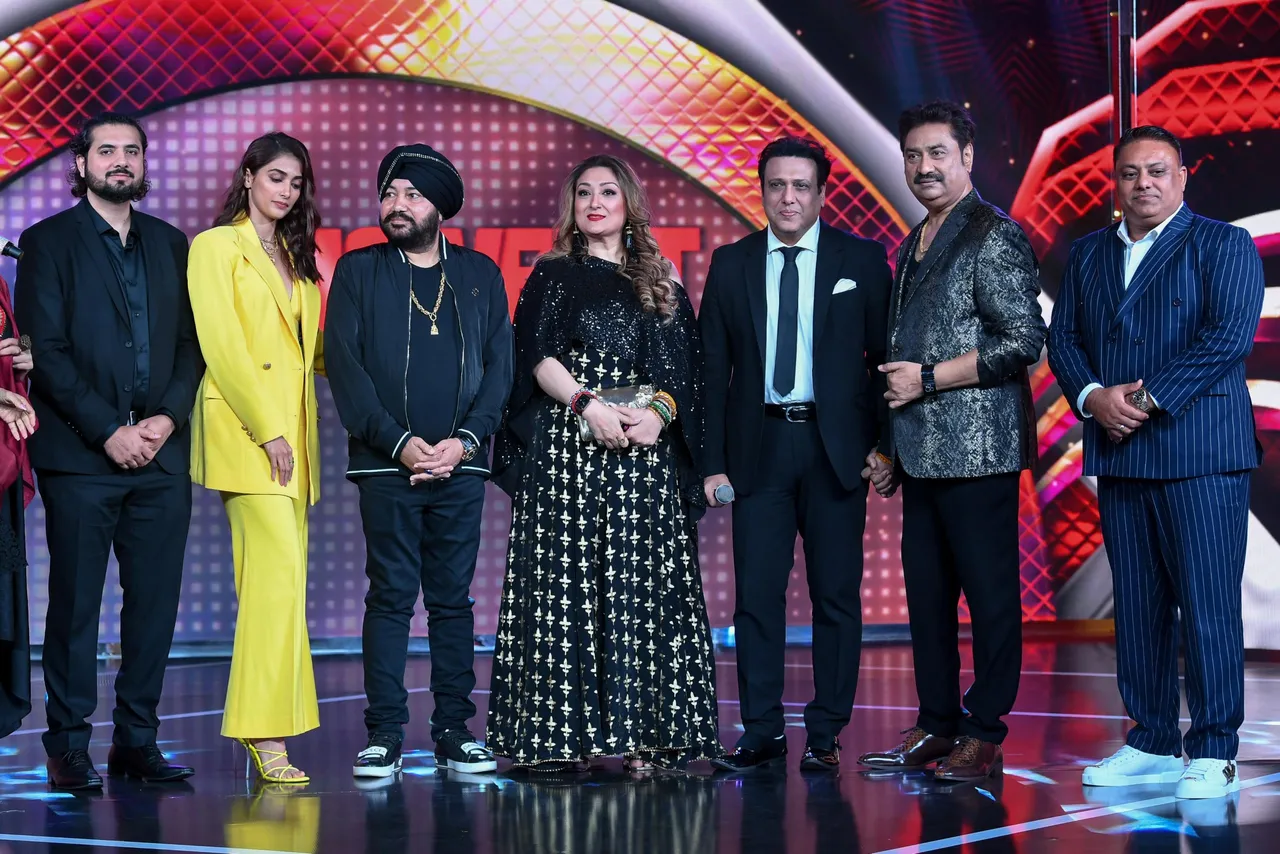 सबसे बड़े बॉलीवुड सितारों द्वारा "फ्यूचर ऑफ़ बॉलीवुड लाइव एंटरटेनमेंट" का अनावरण किया गया
