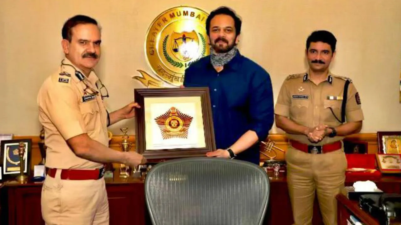 मुंबई पुलिस ने रोहित शेट्टी को सम्मानित किया