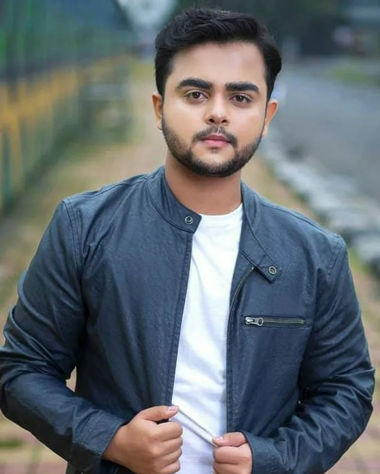 अभिनेता थिएटर से टेलीविजन तक की अपनी यात्रा प्रकट करते हैं