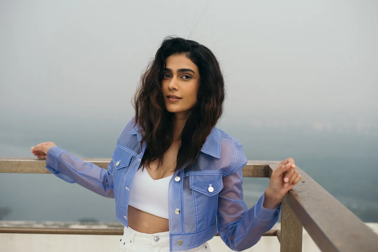 आकांक्षा सिंह की लाॅक डाउन के दिनो मे जिंदगी को लेकर लिखी कविता सोशल मीडिया पर वायरल