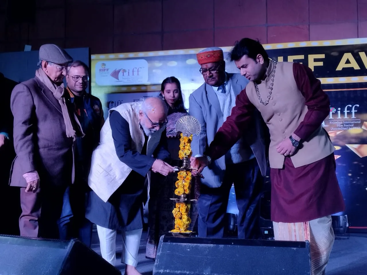 रंगारंग सांस्कृतिक कार्यक्रम संग रिफ अवॉर्ड नाइट का रहा खास आकर्षण