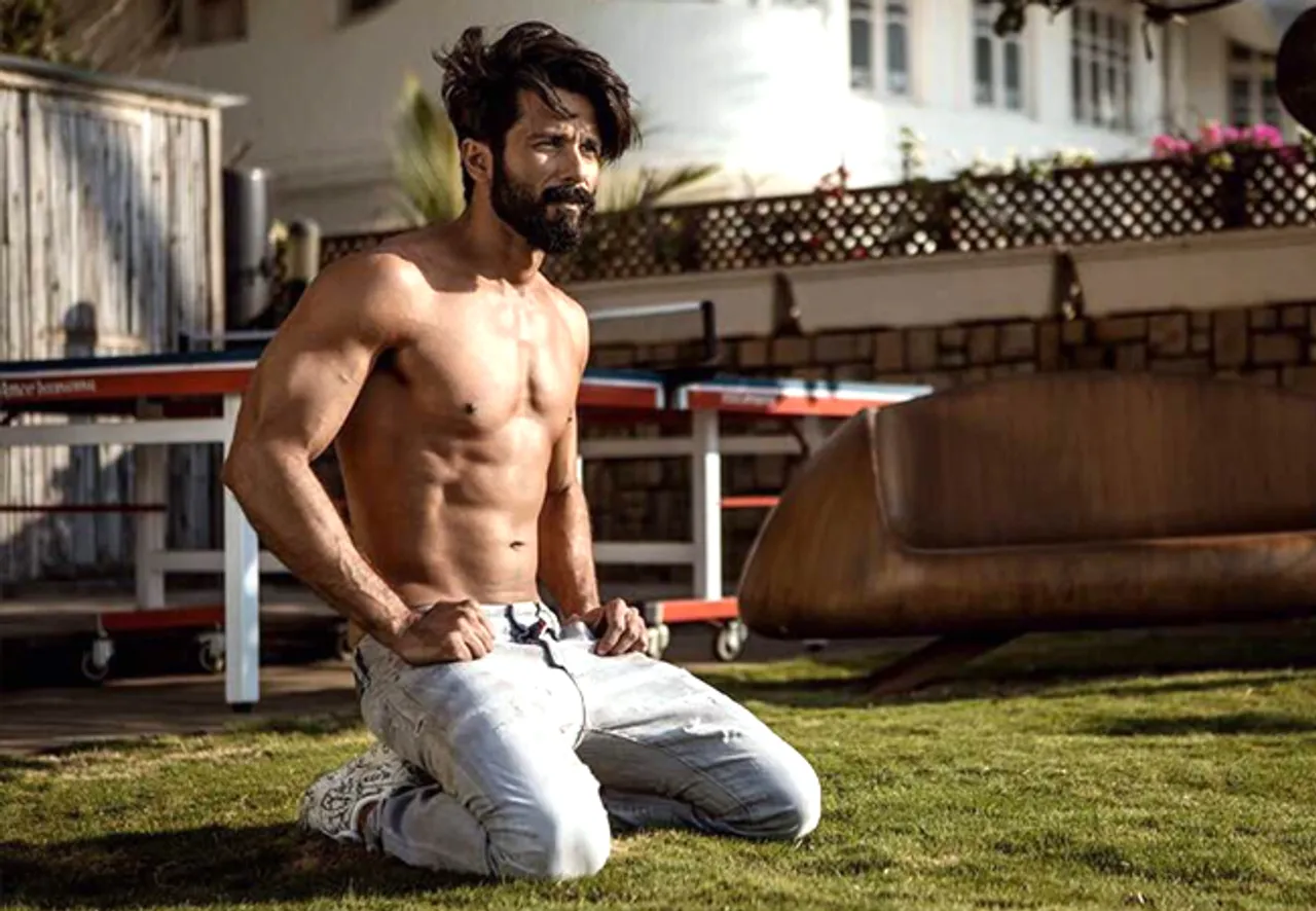 शाहिद कपूर बने एशिया के सबसे सेक्सी पुरुष