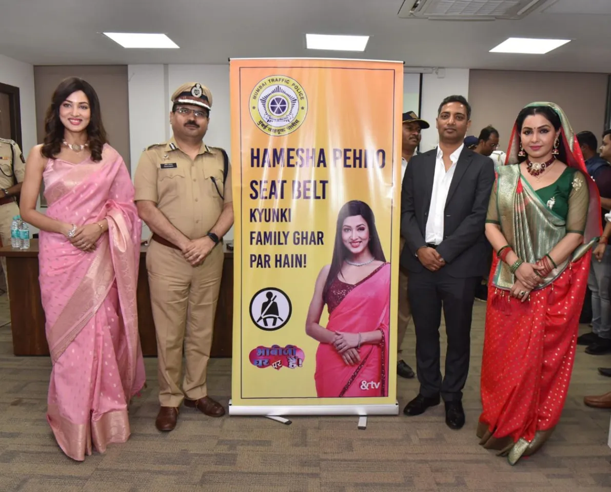 मशहूर शो 'Bhabiji Ghar Par Hai' के कलाकारों ने यात्रियों से सुरक्षा नियमों का पालन करने का अनुरोध किया