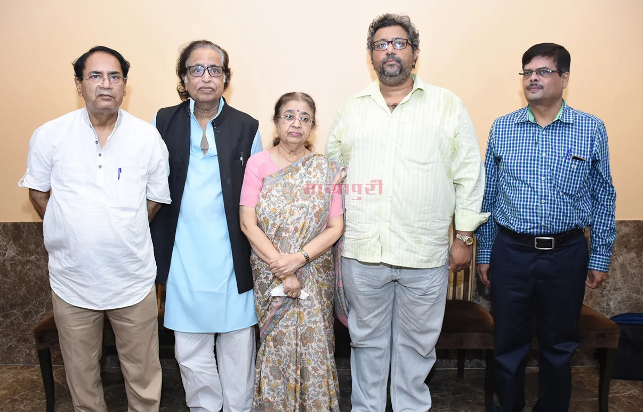 मुंबई में मास्टर दीनानाथ मंगेशकर स्मृति प्रतिष्ठान पुरस्कार 2018 की घोषणा के लिए प्रेस कॉन्फ्रेंस आयोजित की गयी