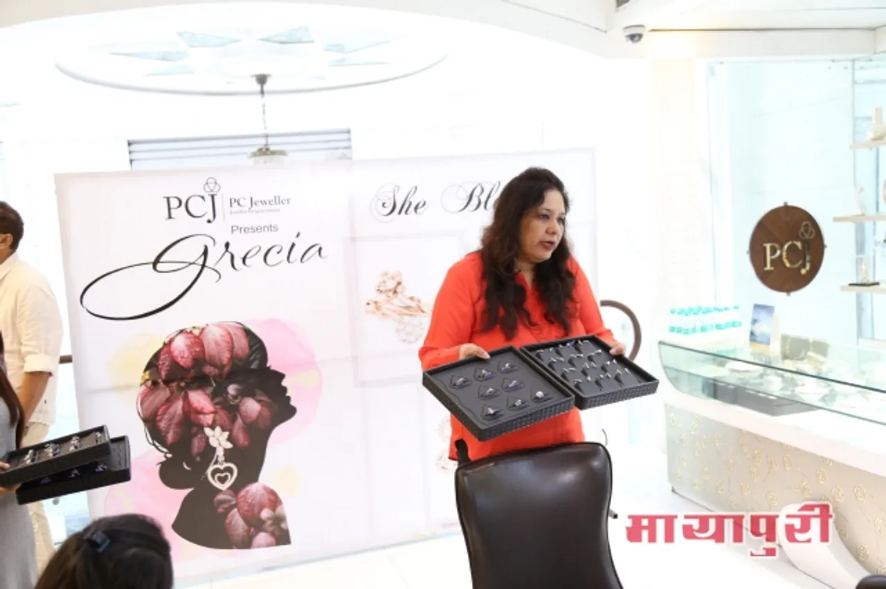 पीसी ज्‍वैलर्स ने अपनी एक्‍सक्विजिट कलेक्‍शन - ग्रेसिया टू ऑनर द वुमैन इन योर लाइफ को लॉन्‍च किया है
