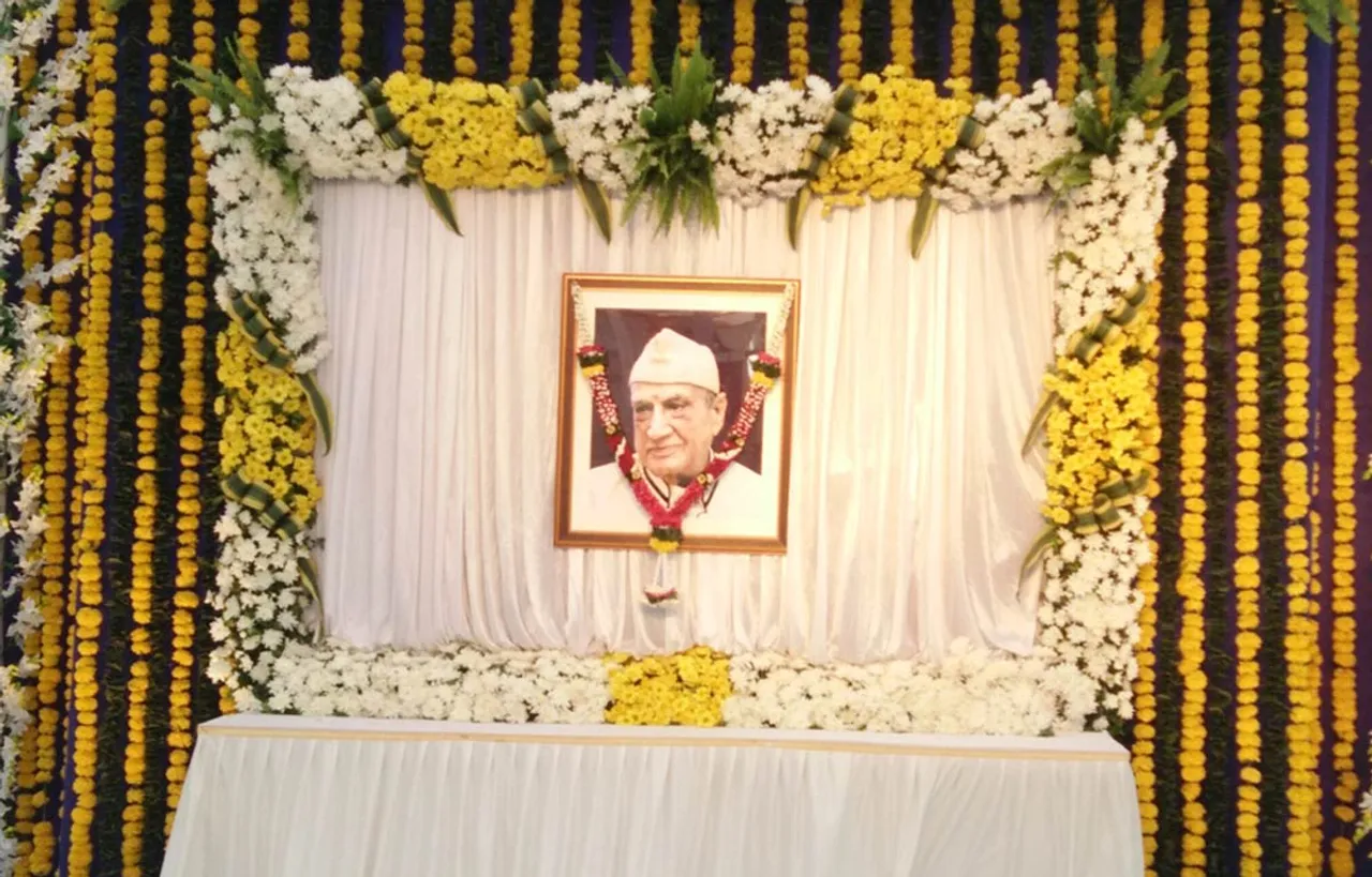 जानेमाने अभिनेता जवाहर कौल के निधन के उपरांत 'चौथा' अनुष्ठान का आयोजन यारी रोड (मुम्बई) में सम्पन्न