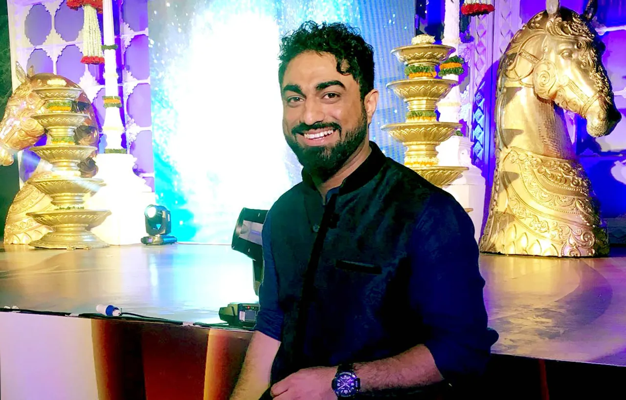 आरजे नितिन कक्कर की कविताएं यूट्यूब चैनल पर वायरल