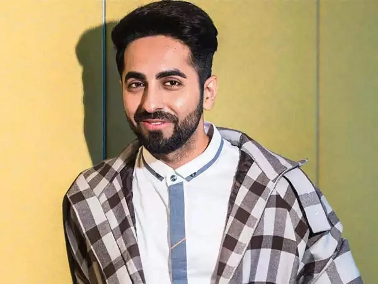 आयुष्मान खुराना अपने करियर में पहली बार लंदन में शूटिंग कर रहे हैं