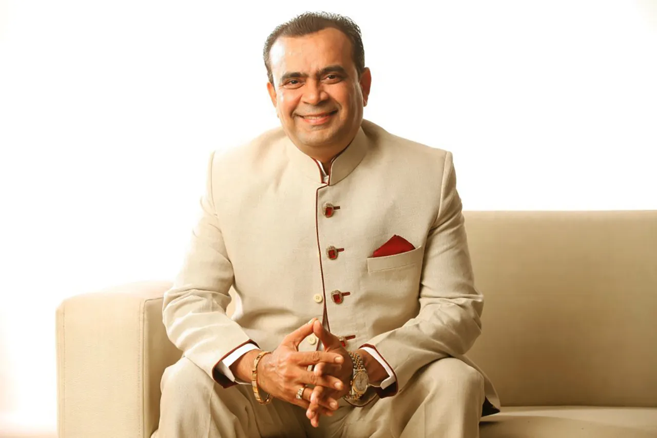 कंपनी बीएसई-एसएमई एक्सचेंजों पर सूचीबद्ध करने के लिए 146 रुपए प्रति शेयर के हिसाब से 38,00,000 रुपये के इक्विटी शेयर 10 रुपये के अंकित मूल्य पर जारी करेगी, 