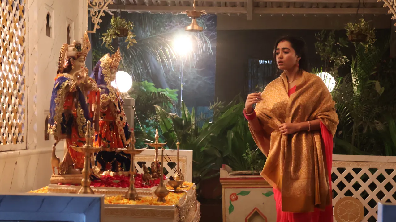 Radha Mohan Radha apologizes to Kadambari