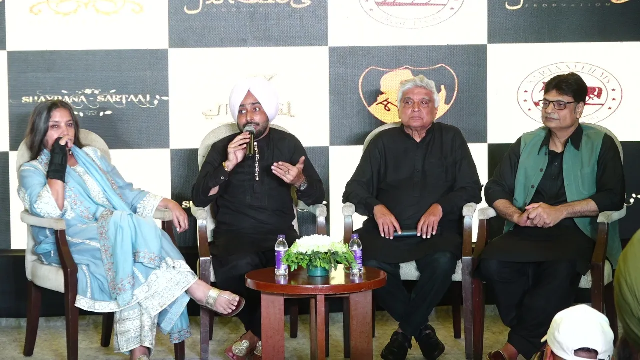 जावेद अख्तर और शबाना आजमी ने सूफी सतिंदर सरताज उर्दू पोएट्री एल्बम रिलीज किया