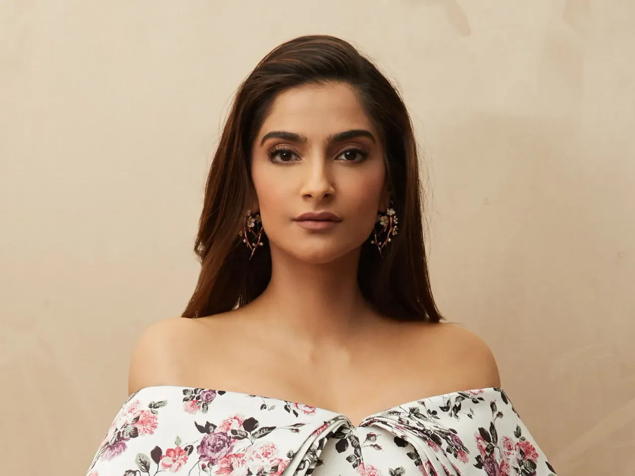 अब YRF टैलेंट संभालेगी बॉलीवुड स्टार Sonam Kapoor के एक्सक्लूसिव मैनेजमेंट की जिम्मेदारी