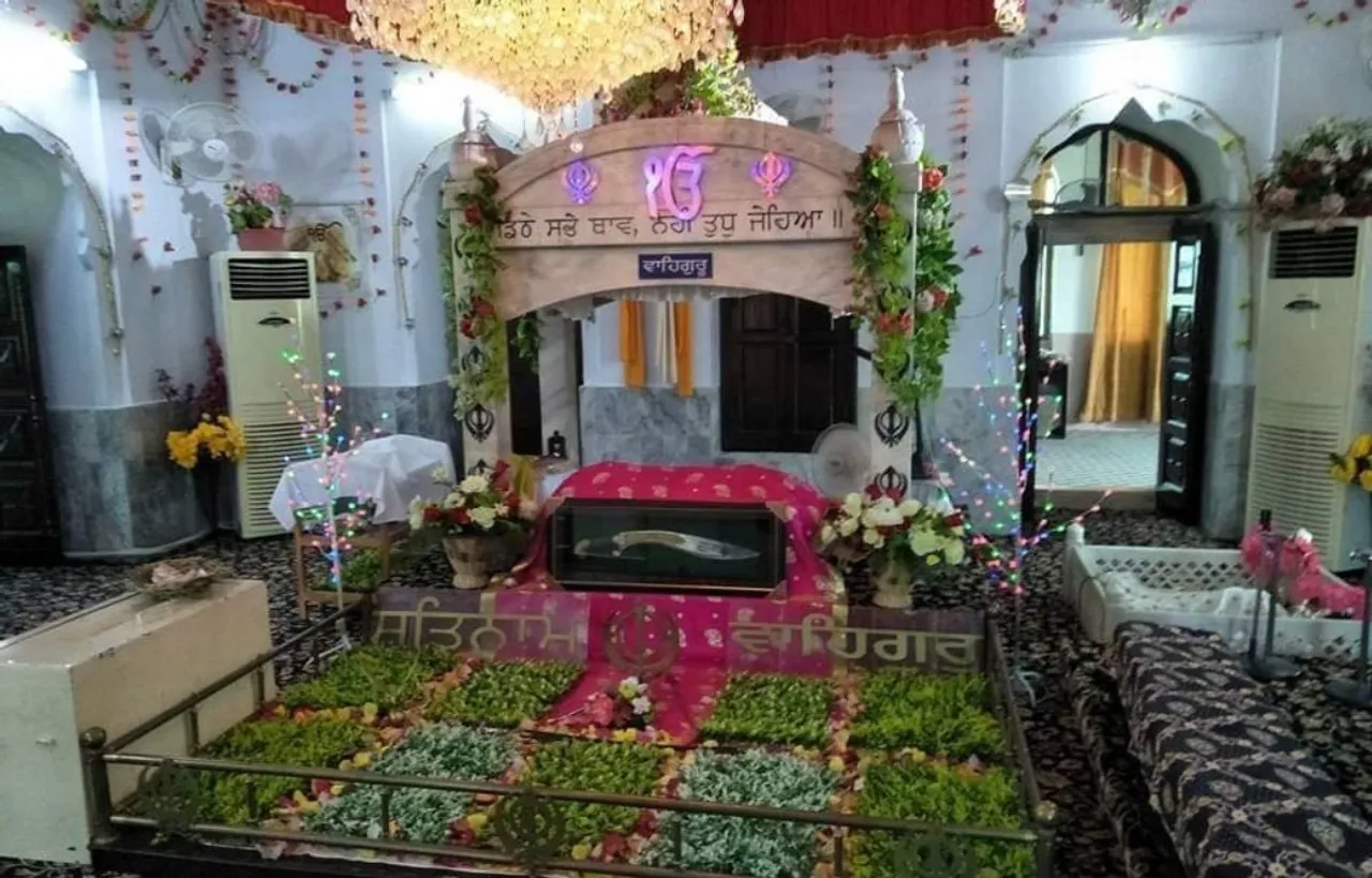 Photos: सिख समुदाय के लिए क्यों महत्वपूर्ण है पाकिस्तान का करतारपुर साहिब ?