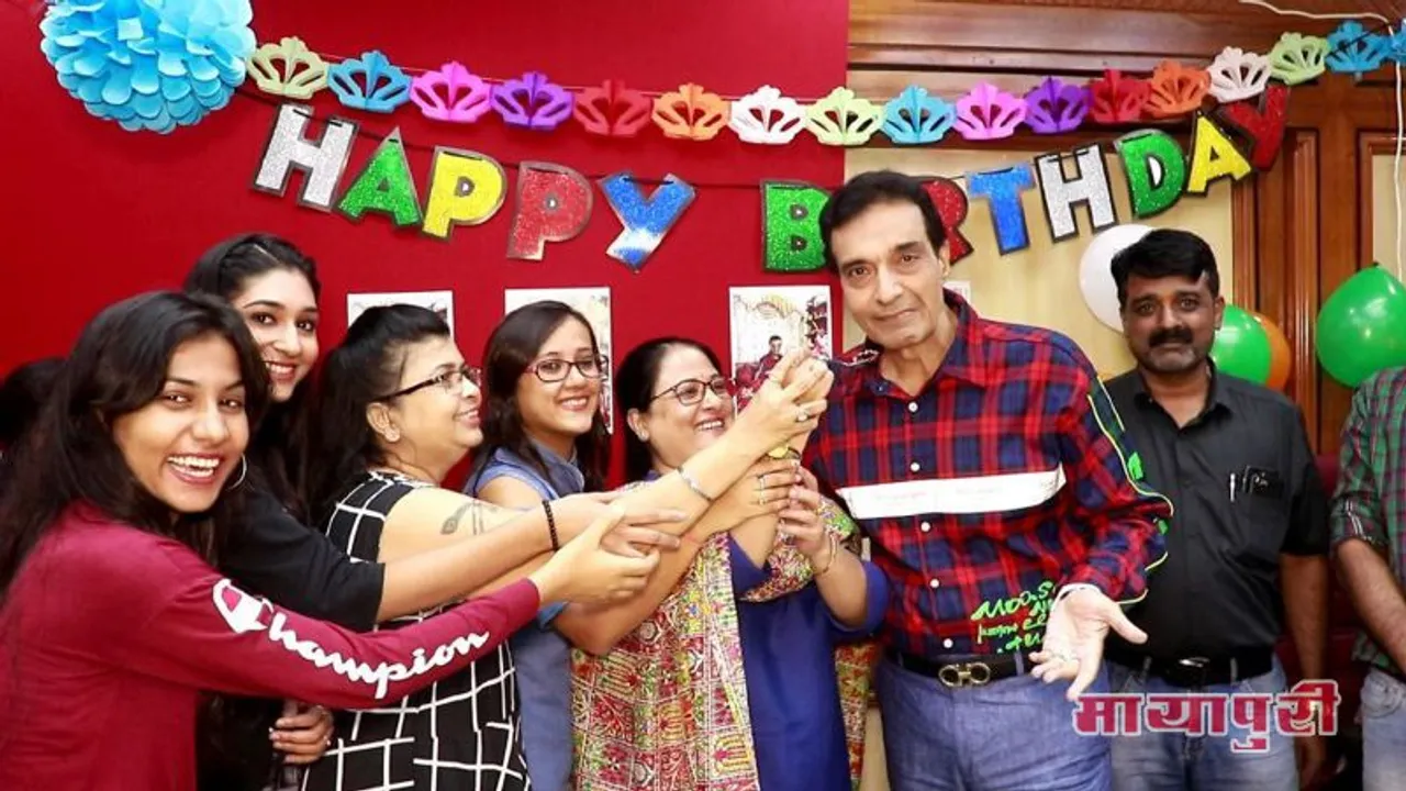 एक्टर, प्रोडूसर, डायरेक्टर धीरज कुमार ने ऑफिस स्टाफ के साथ मनाया जन्मदिन