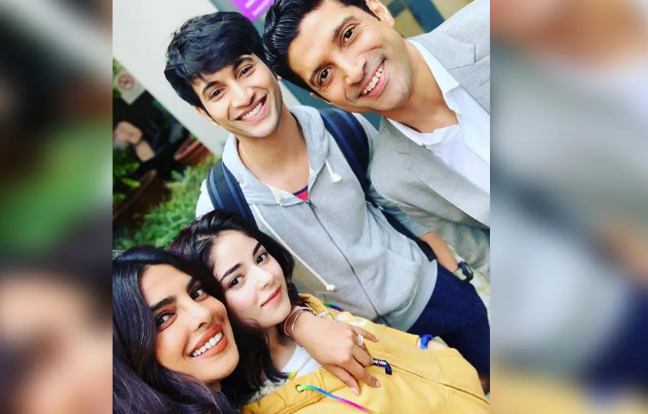 इस अंदाज  में प्रियंका चोपड़ा ने  लंदन में शुरु की ‘स्काई इज पिंक’ की शूटिंग, देखें वीडियो
