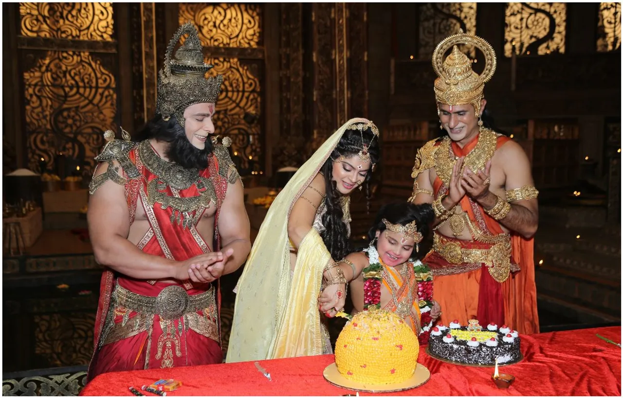 एंड टीवी के ‘कहत हनुमान जय श्रीराम’ के बाल हनुमान के 5वें जन्मदिन पर आया विशाल लड्डू