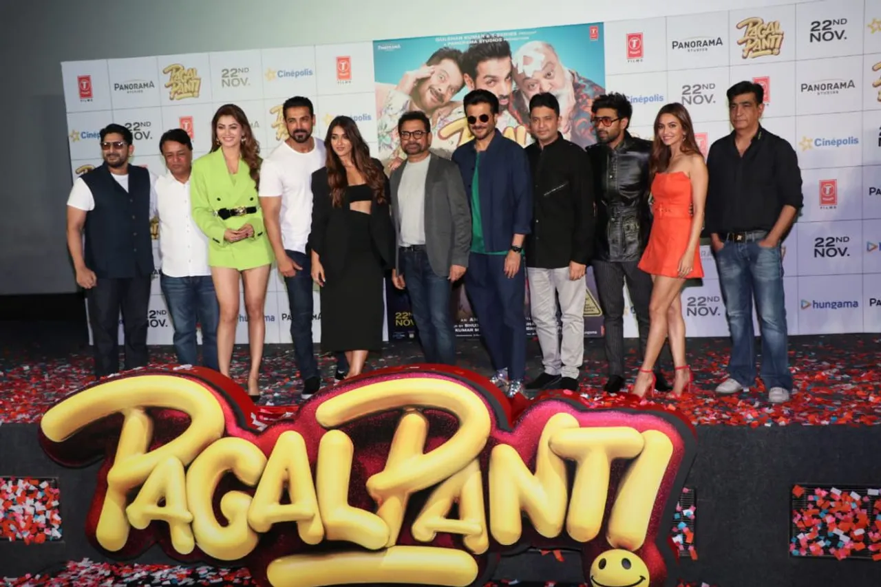 Photos: जॉन अब्राहम की फिल्म ‘पागलपंती’ का पहला गाना ‘तुम पर हम हैं अटके’ रिलीज़