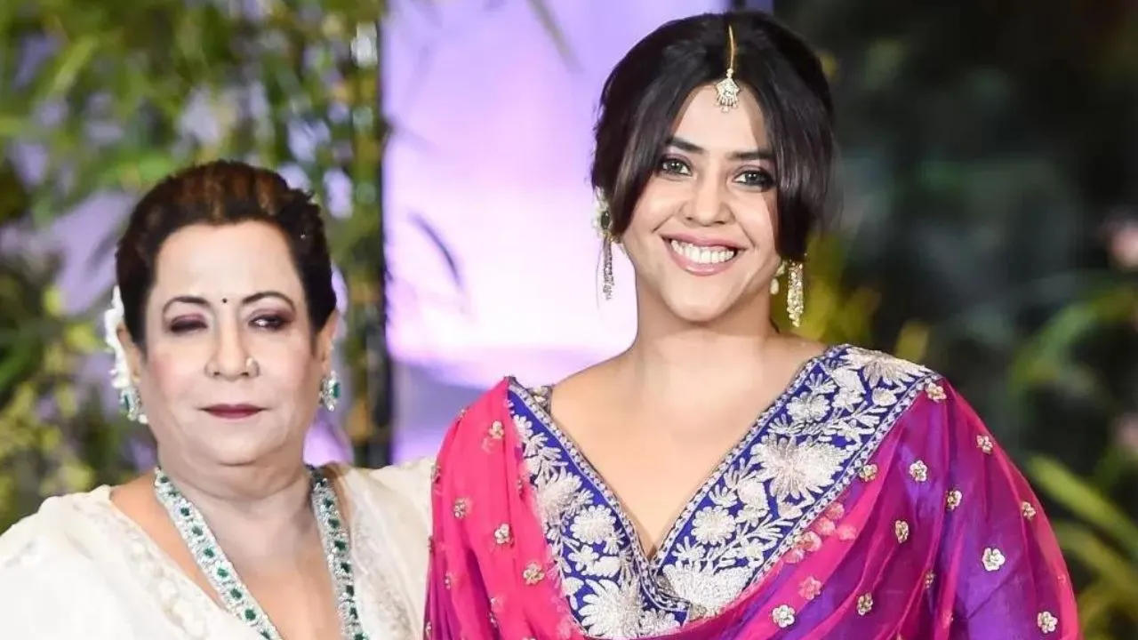 ekta_kapoor_-_shobha_kapoor_mayapuri