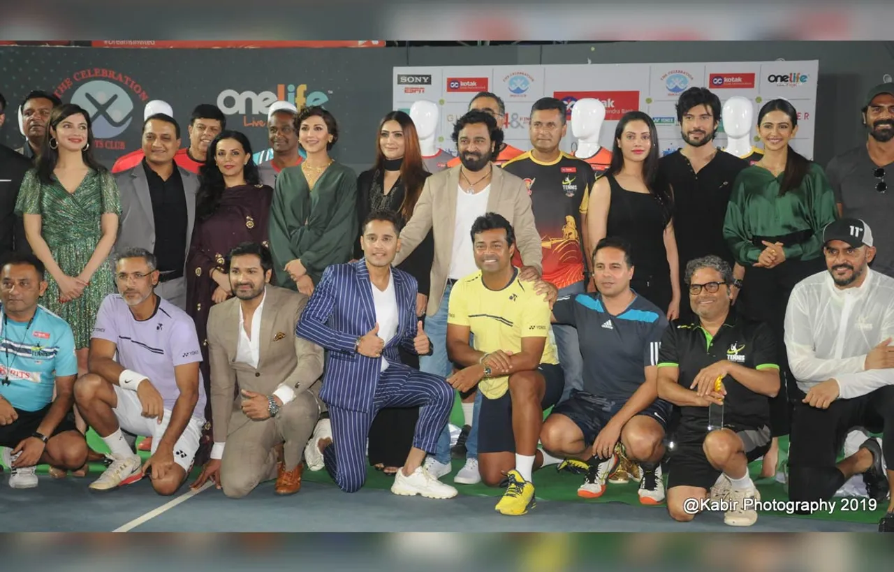 Photos: TPL सीजन-2 के उद्घाटन में पहुंची सोनाली बेंद्रे, रकुल प्रीत सिंह और दिव्या खोसला कुमार
