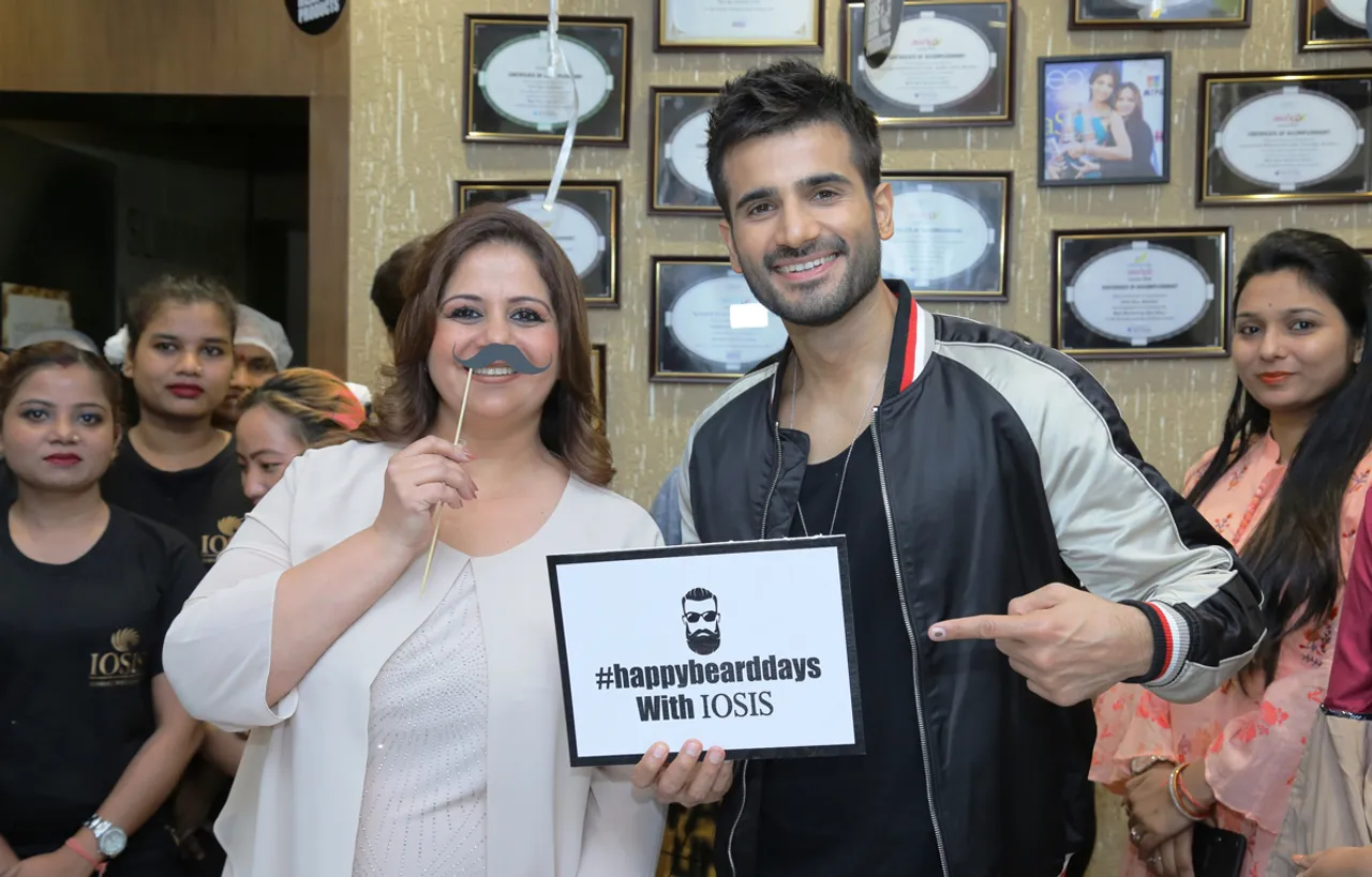 किरण बावा और करण टेकर ने रायपुर के IOSIS वेलनेस सेंटर में लॉन्च किया मैन ग्रूमिंग इटेलियन ब्रांड डिपोट