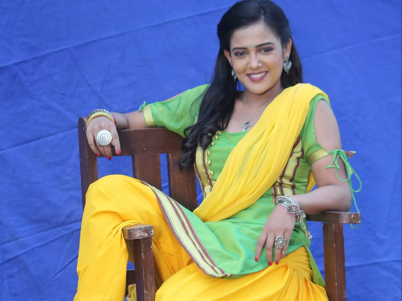 बेहद चौंकाने वाली खबर! गुल्‍की जोशी सोनी सब के ‘मैडम सर’ में उर्मिला बनकर लौटी- यह नजरों का धोखा है या फिर उसकी हमशक्‍ल?