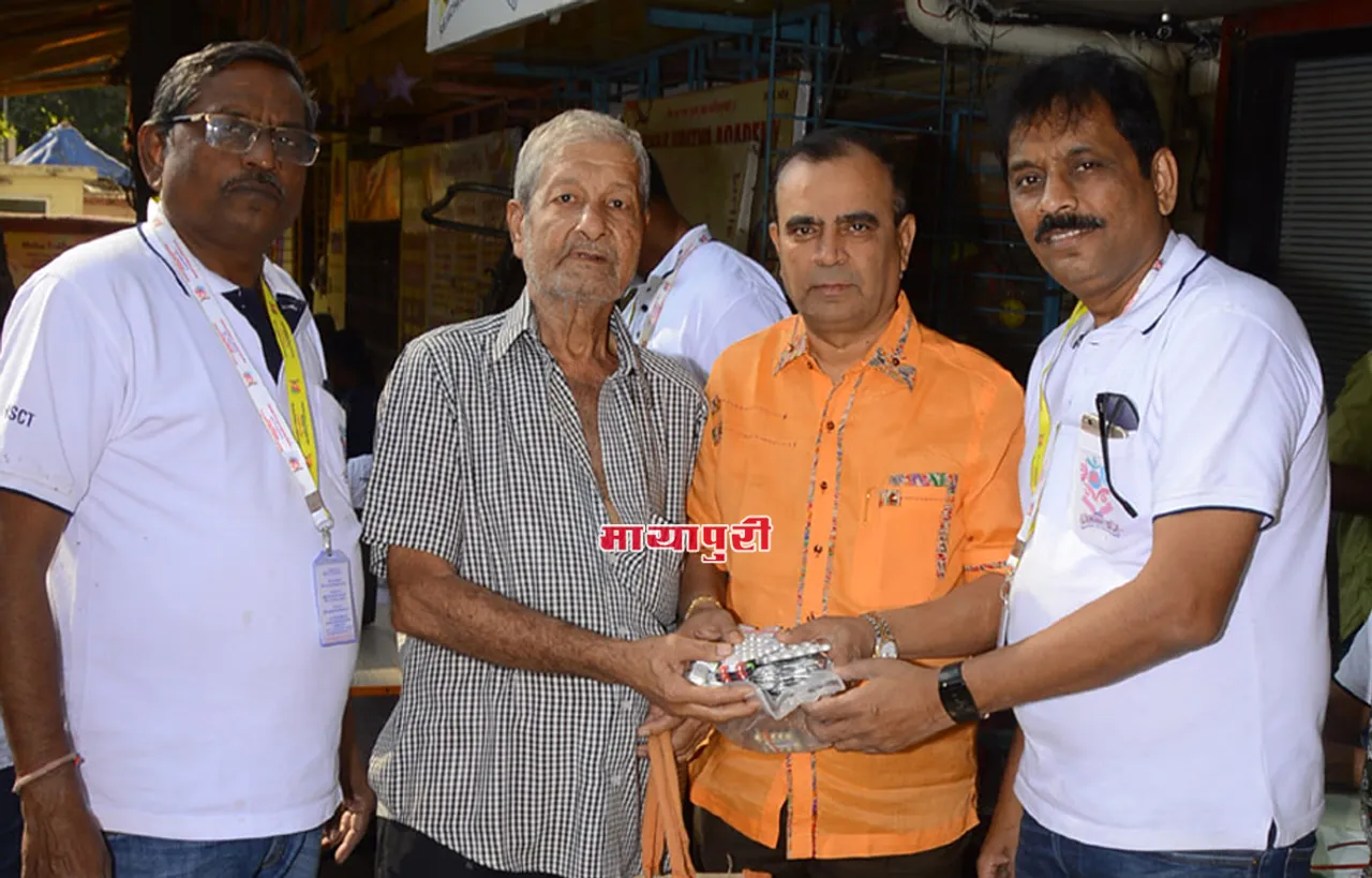 भूखे को रोटी और अनपढ़ को शिक्षित करने में मदद करते हैं- योगेश लखानी
