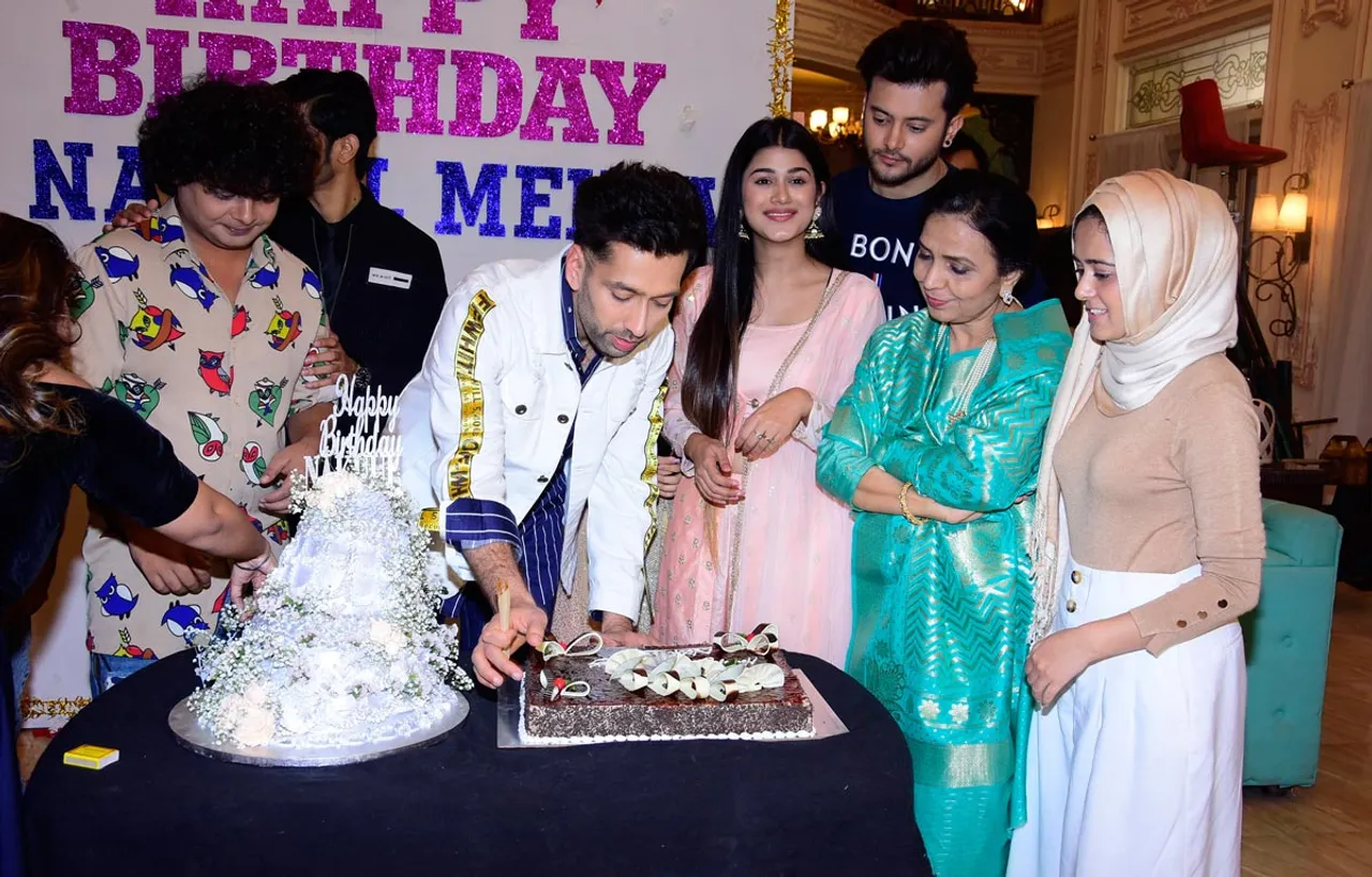 अभिनेता नकुल मेहता को अपने जन्मदिन पर प्रशंसकों से मिला सरप्राइज