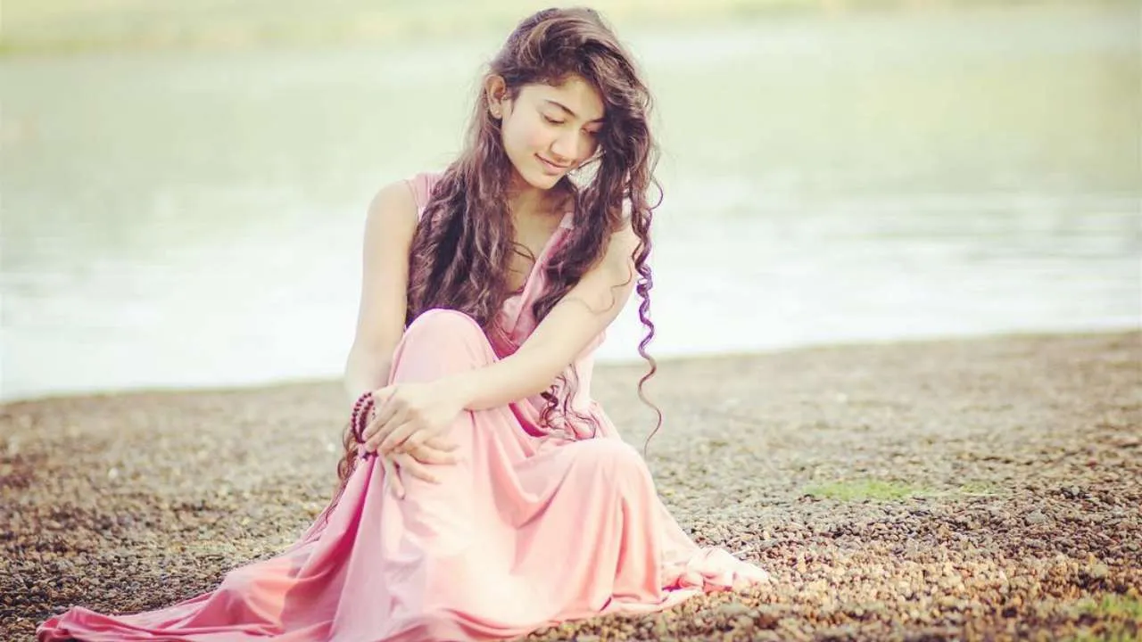 साउथ की एक्ट्रेस सई पल्लवी जानिए क्यों नहीं करती विज्ञापन, 2 करोड़ रुपये का ऑफर तक ठुकराया