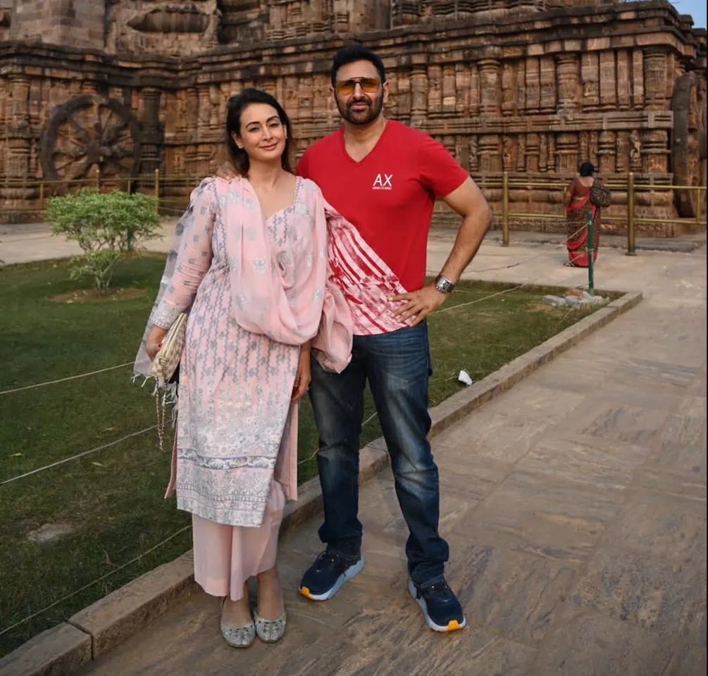 प्रीति झंगियानी और परवीन डबास ने ओडिशा गए जहाँ उन्होंने कोणार्क सूर्य मंदिर और खूबसूरत पुरी समुद्र तट का दौरा किया, जिसे ब्लू फ्लैग का दर्जा मिला है