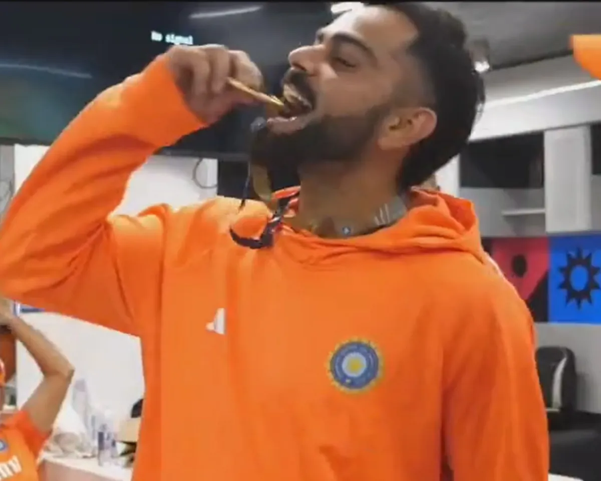 Virat Kohli gets gold medal