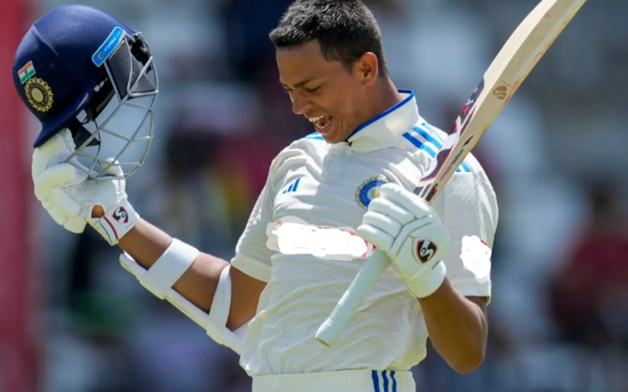 'Kaash aise Australia k saamne bhi khel lete' - Fans react as India dominates Day 2 of first Test against the West Indies