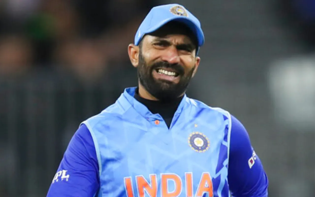 Dinesh Karthik replies to reminder of old innings