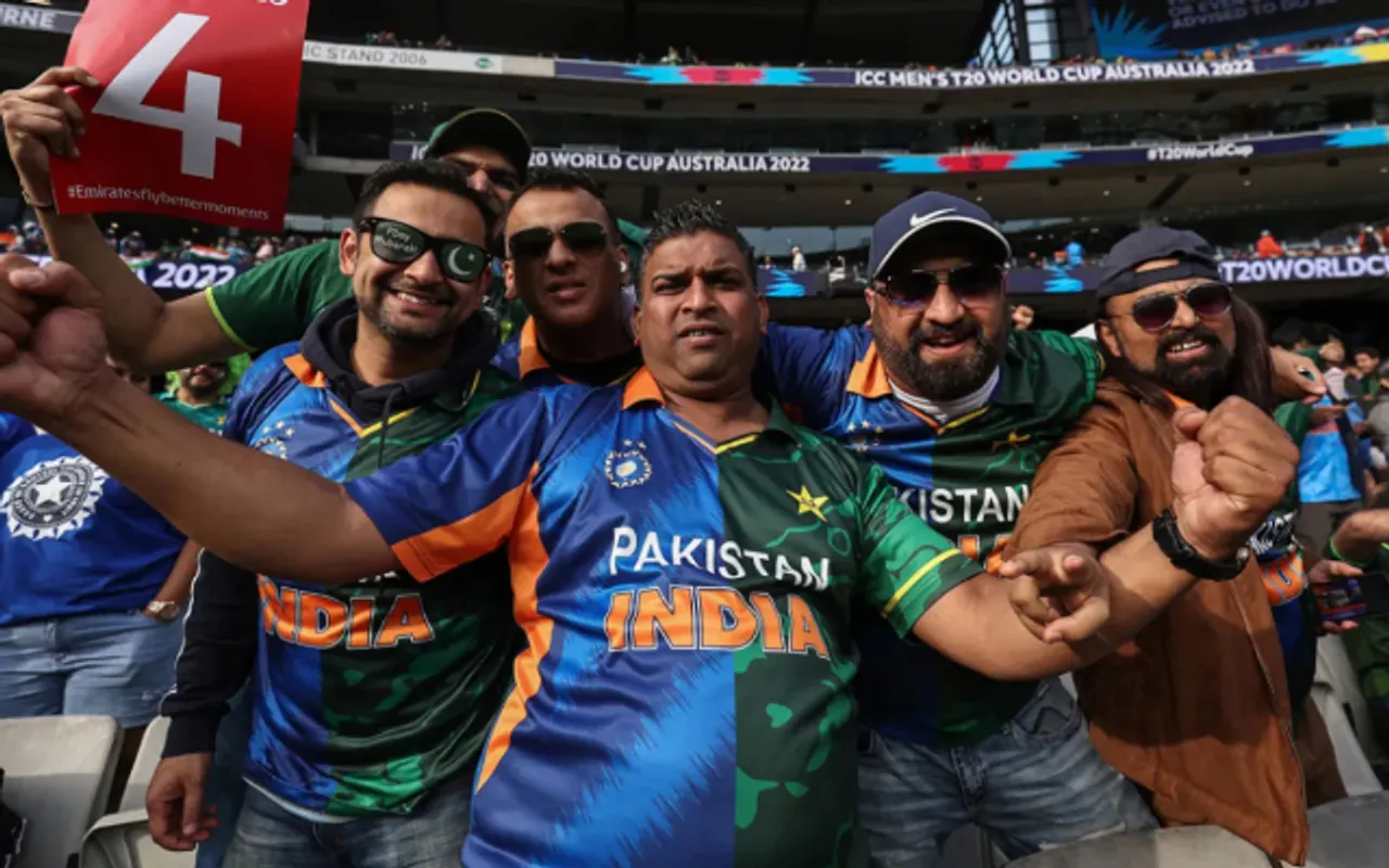 'Lag raha Railway station pe hi raat bitana padega' - Fans bamboozled as hotel prices ahead of India vs Pakistan game in Ahmedabad soar high