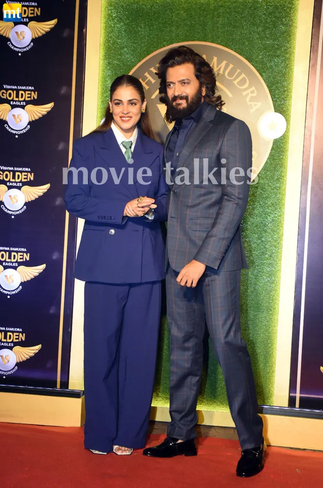 Genelia Deshmukh and Riteish Deshmukh At An Championship Event