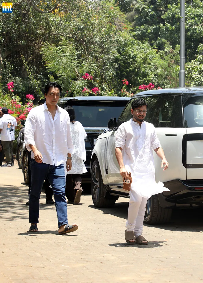 Rinzing Denzongpa and Orry At Nirmal Kapoor's Funeral