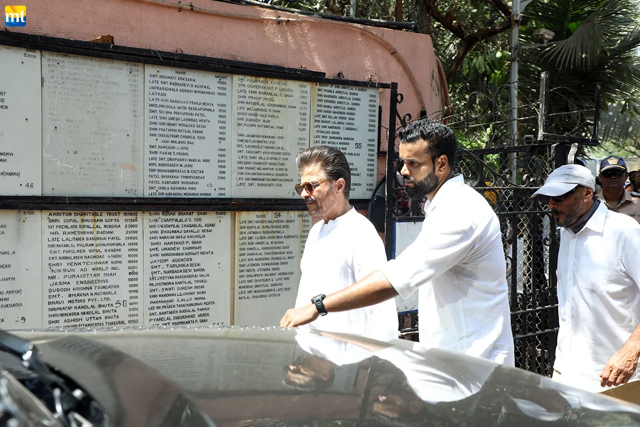 Anil Kapoor At Nirmal Kapoor's Funeral
