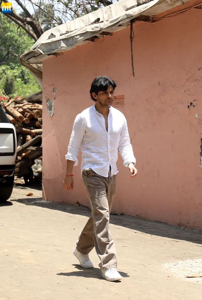 Veer Pahariya At Nirmal Kapoor's Funeral
