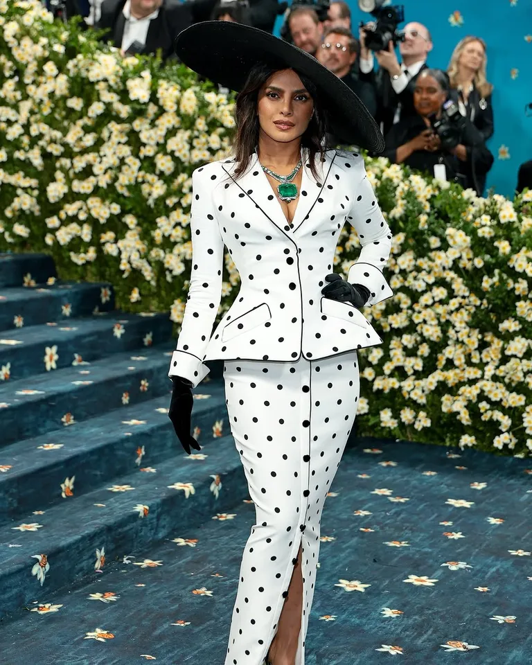 Priyanka Chopra Nick Jonas