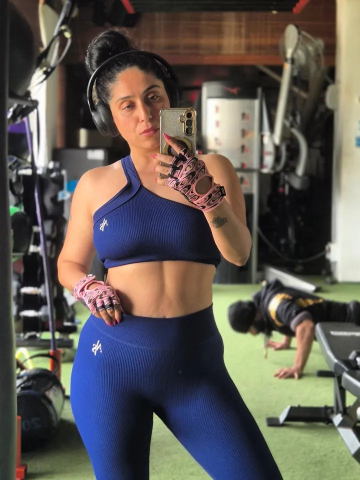 Neha Bhasin