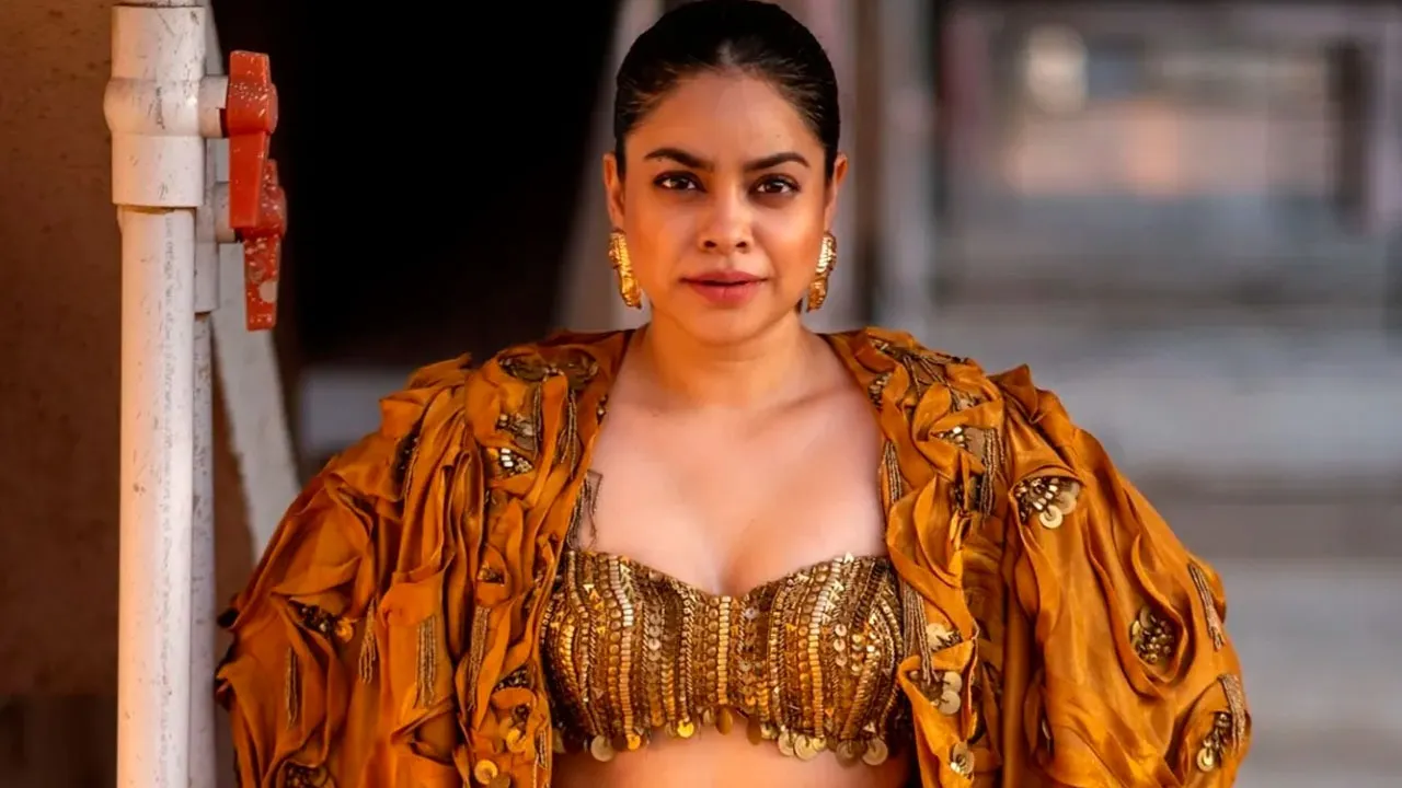 Sumona Chakravarti