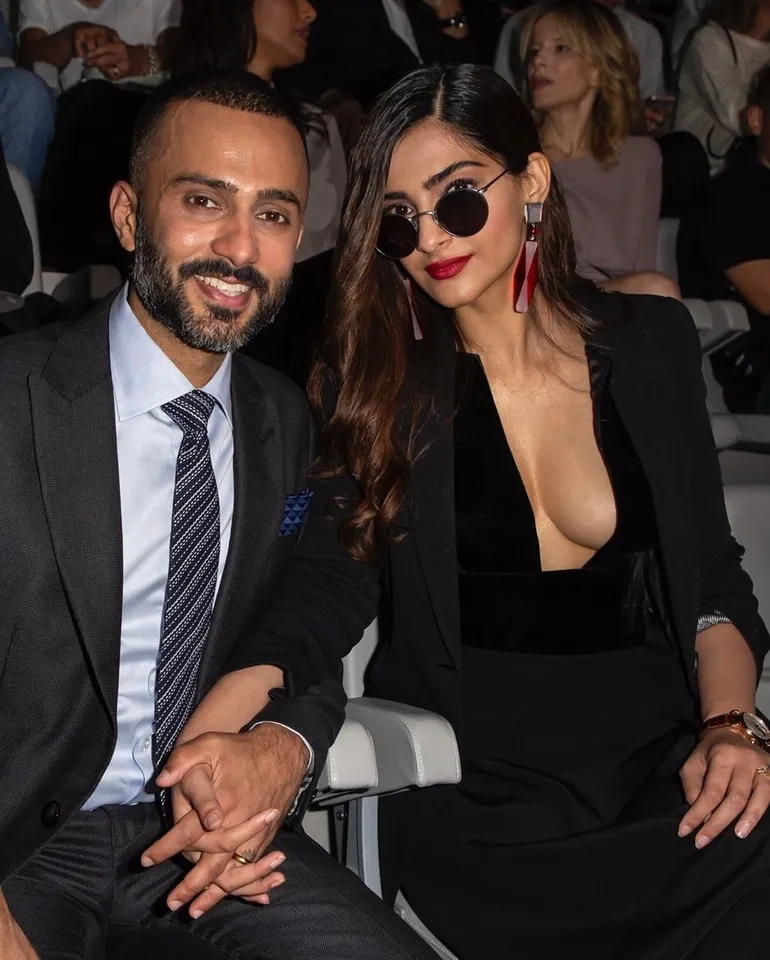 Sonam Kapoor Giorgia Armani