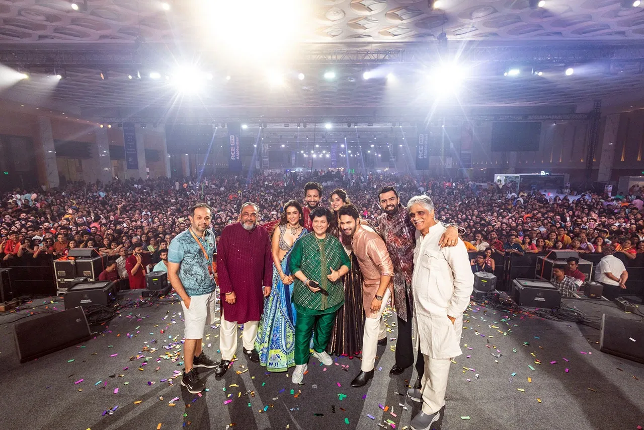 Sunny Sanskari Ki Tulsi Kumari Falguni Pathak Dandiya
