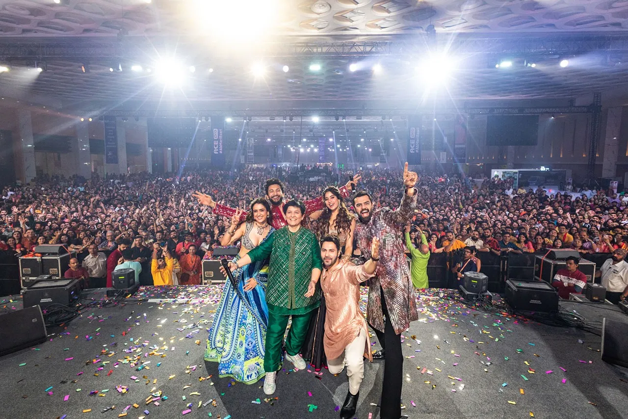 Sunny Sanskari Ki Tulsi Kumari Falguni Pathak Dandiya