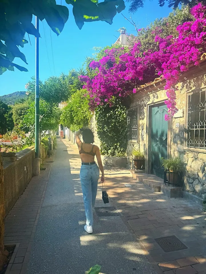 Tara Sutaria Holiday