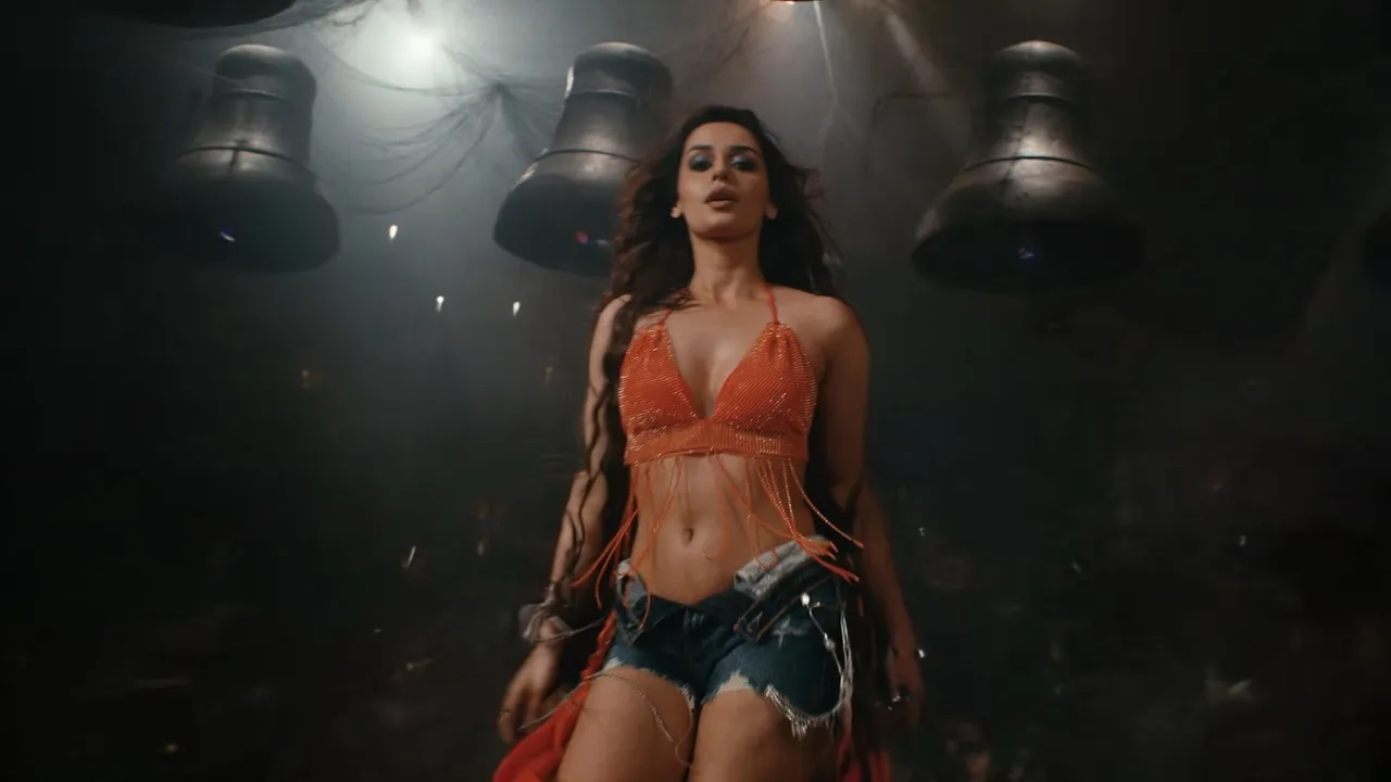 Manushi Chhillar